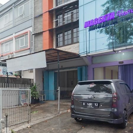 Reddoorz Near Trans Studio Bandung 3 المظهر الخارجي الصورة